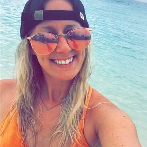 Meet your Posher, Andrea